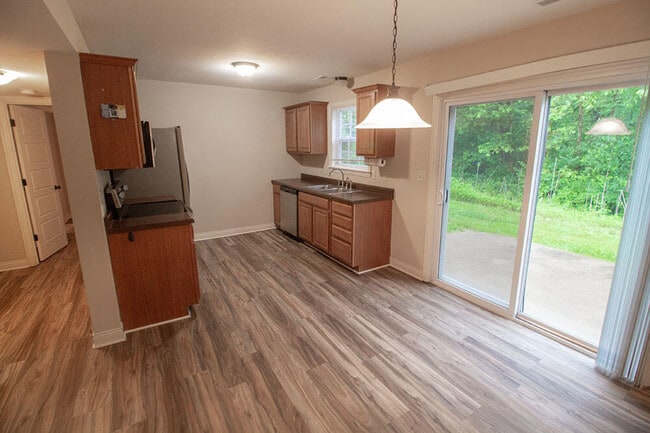 Photo - 4618 Dehaven Dr