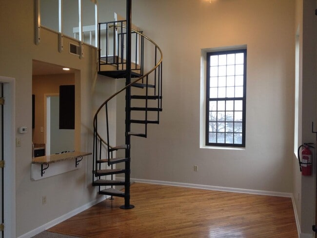 Photo - 234 W Clarke Ave Unit Apt. 1