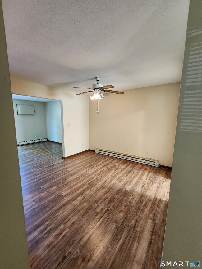 71 Bentwood Dr Unit 2