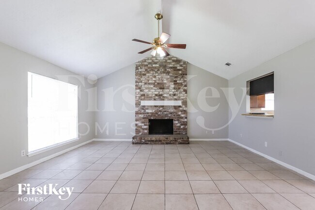 13361 Lake Breeze Ln