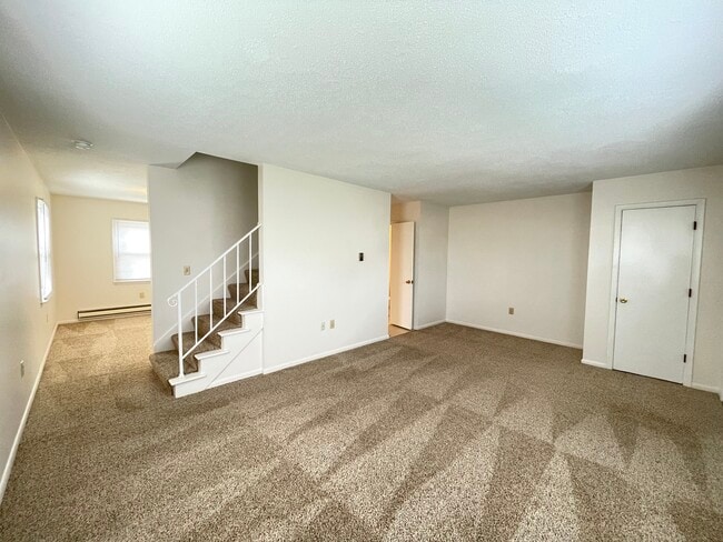 Photo - 739 E Grandview Blvd