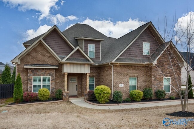 41 Green Creek Rd
