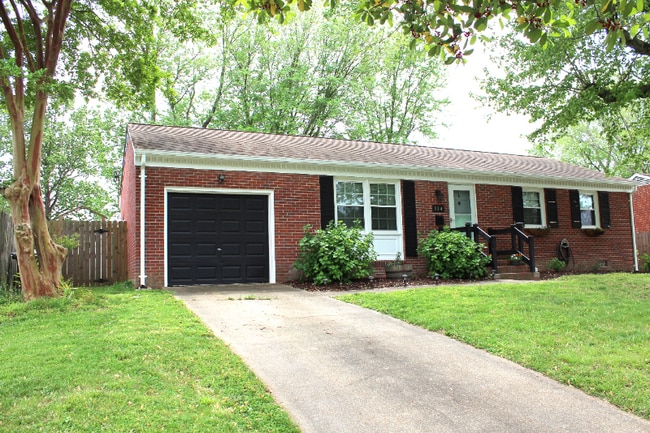Photo - 334 Thalia Dr