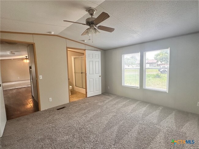 Photo - 208 Picasso Dr