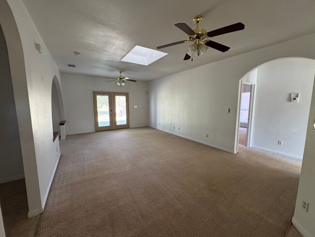 Photo - 390 Triple 7 Trail