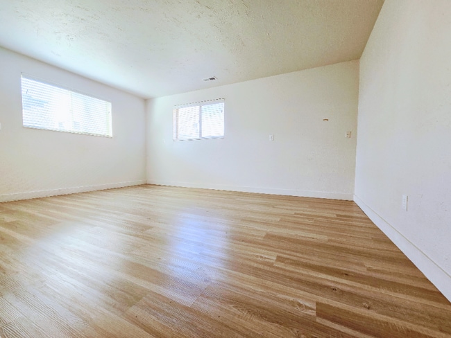 Photo - 8707 S 620 E Unidad 8707