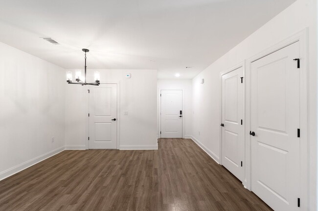 Dining Area - Retreat at Stuart Crossing