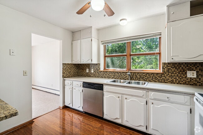 Building Photo - 4516 County Rd 25 Unit 1 Rental