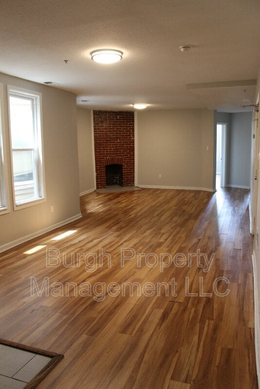 Photo - 114 W 8th Ave Unit 3C