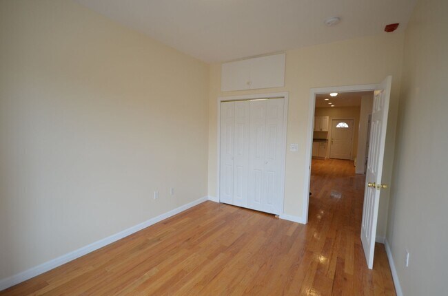 Photo - 16 Chelsea St