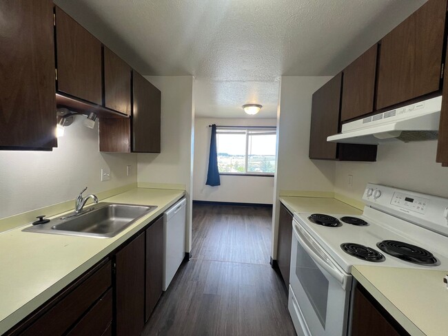 Photo - Village View Apartments Unit 9