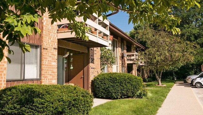 Whitnall Gardens Apartments - Whitnall Gardens Apartments