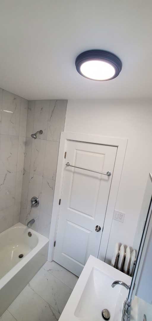 Photo - 6334 N Talman Ave Unit 3S