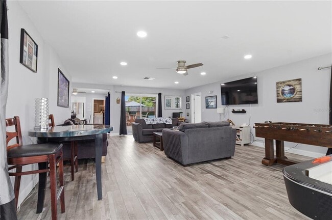 Photo - 709 Highland Ave
