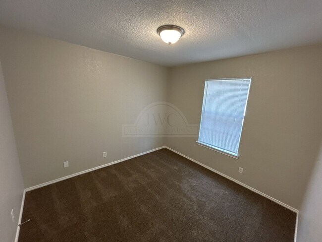 Photo - 4507 Lonesome Dove Dr