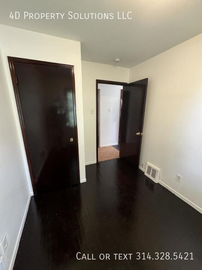 Photo - 424 Lancashire Rd