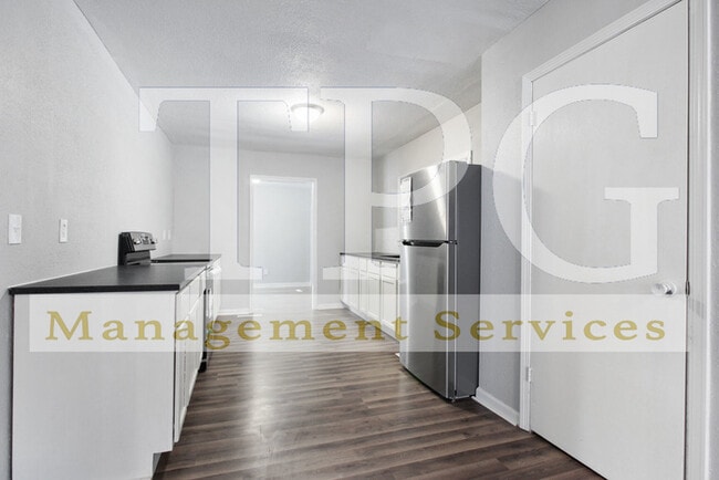 Photo - Newly Renovated Unit in Independence MO!