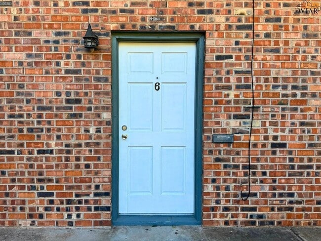 Photo - 1801 Rose St