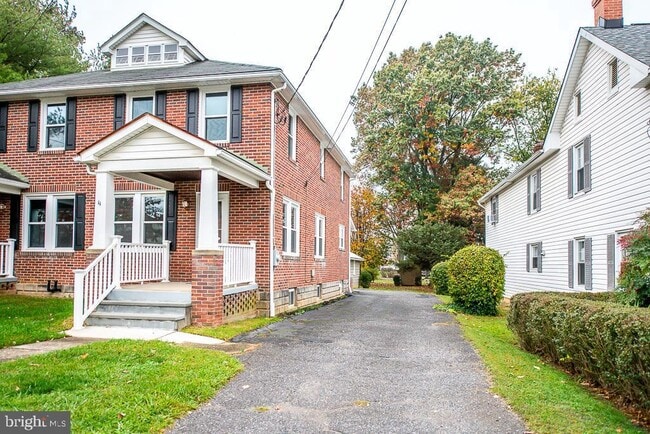 Photo - 11 Fulton Ave