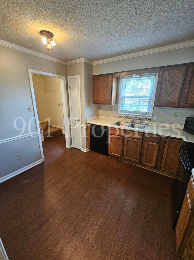 383 Harts Way Dr Townhome Townhome Rental in Collierville TN