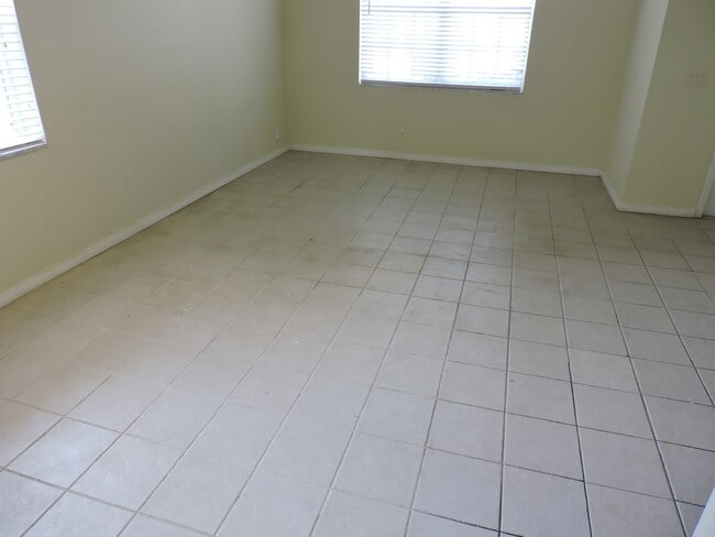 Photo - 1708 Pierside Cir