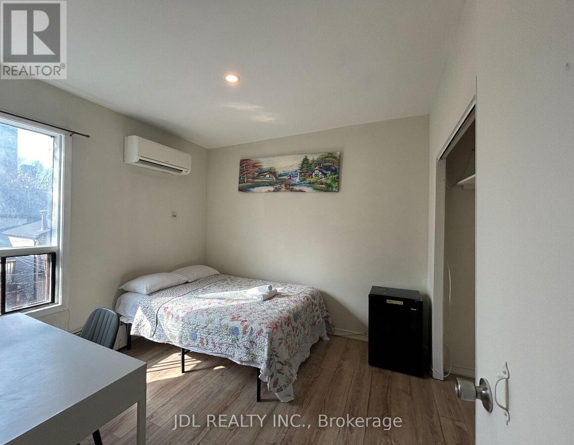 Photo - 3 Pembroke St