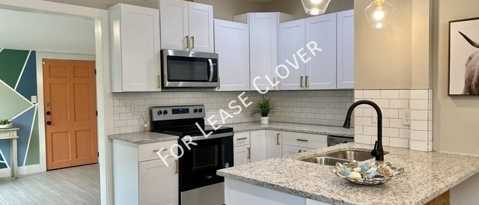 Photo - 1619 Nolan St