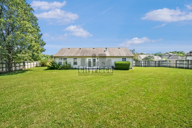 6830 Medallion Dr