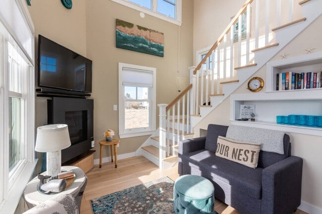 Photo - 164R Old Point Rd Unidad ID1045452P