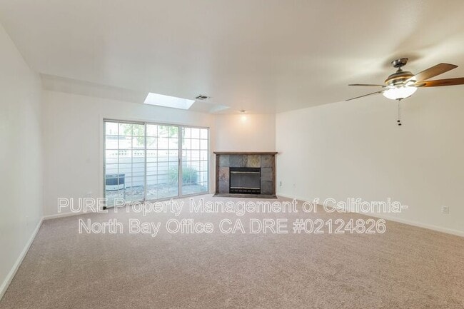 Photo - 599 Spruce St