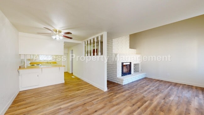 Photo - 2735 Fowler Rd