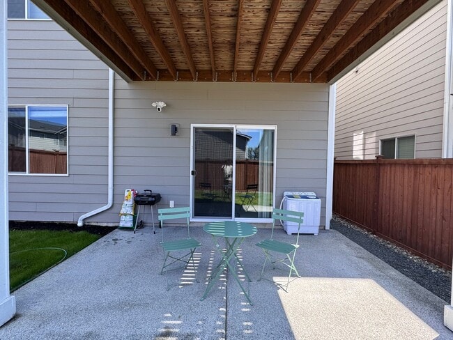 Photo - 5162 86th Ave NE Unit B