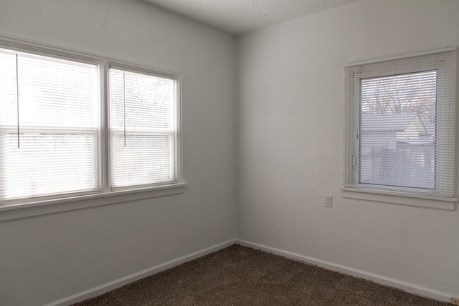 Photo - 717 NW 2nd St