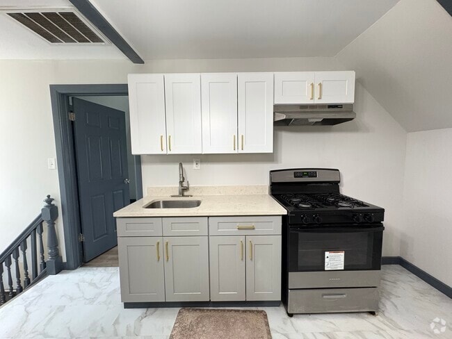 Building Photo - 115 Hollywood Ave Unit 3 Rental