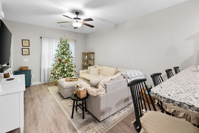 Photo - 2 Bed 2.5 Bath Townhome