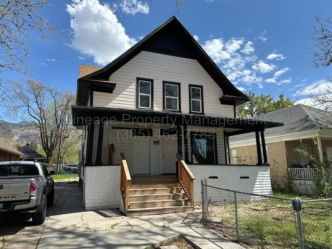 Building Photo - 2746 S Madison Ave Unit 2