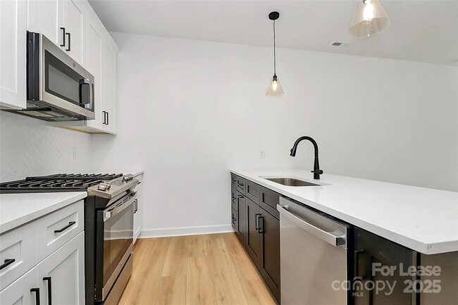 Photo - 3940 Hager Dr