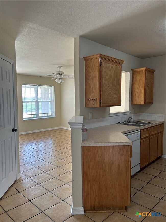 Photo - 3907 Edgefield St