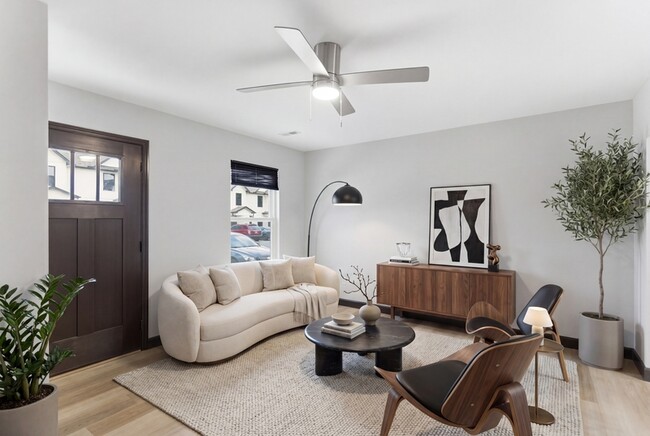 Photo - Delaney Way- 112