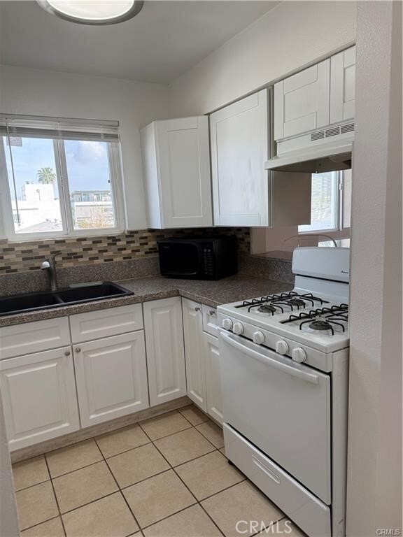 Photo - 10900 Blix St Unit 14