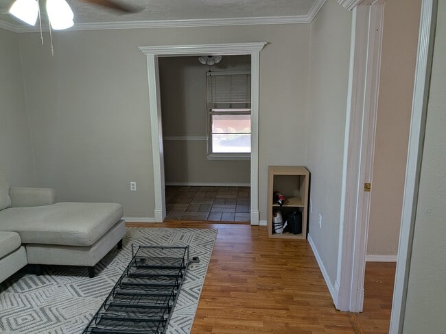 Photo - 117 N University Dr Unit Apt 1