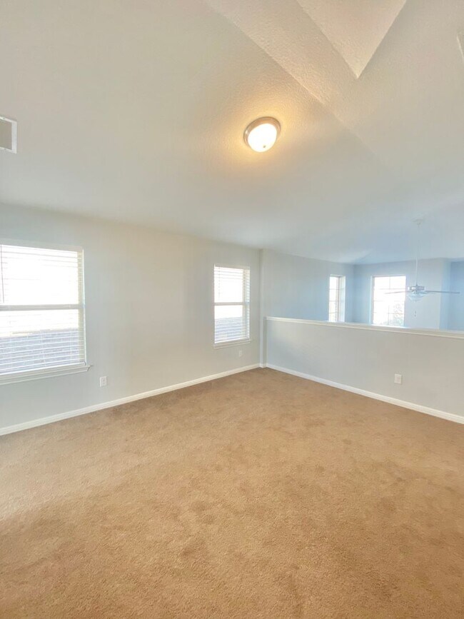 Photo - 2020 Hat Bender Lp