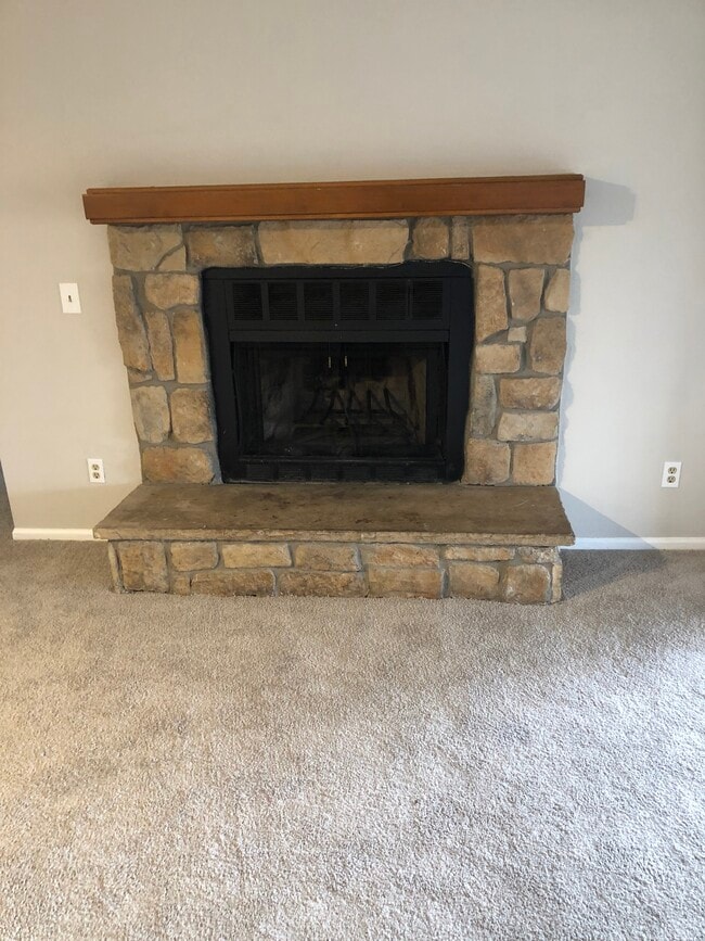 Building Photo - 457 S Memphis Way Unit 2