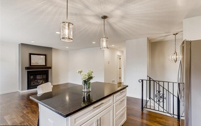 Photo - 5520 Lindsay St