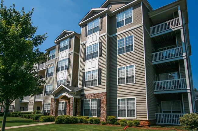 Durant at Sugarloaf Apartment Homes