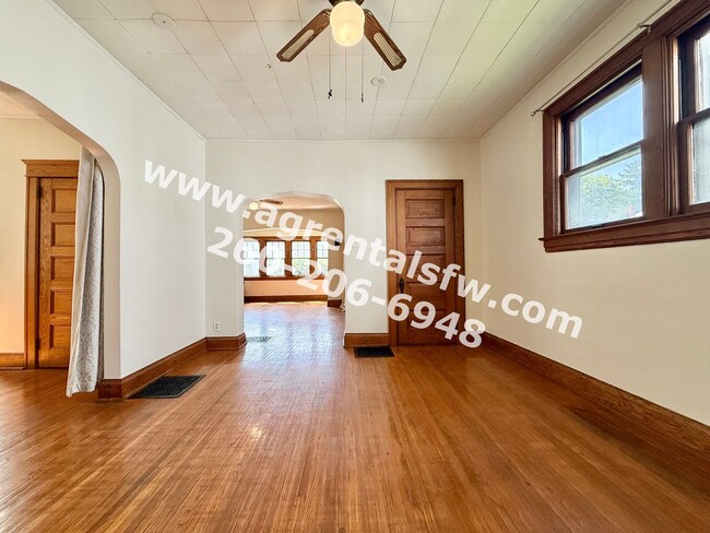 Photo - 811 Columbia Ave Unidad 811 Columbia Ave