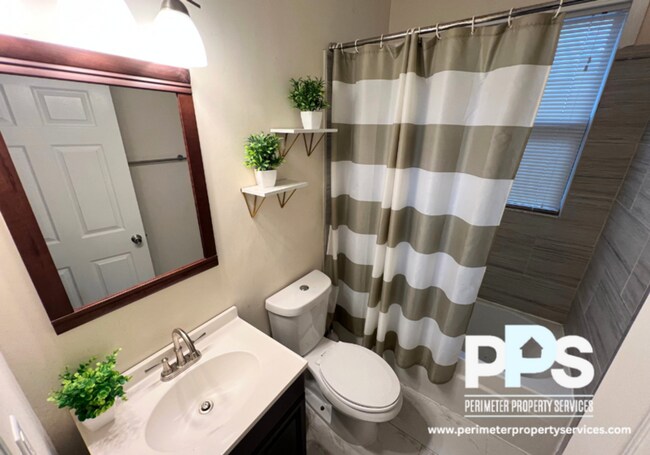 Photo - 24 Moreland Ave NE Casa