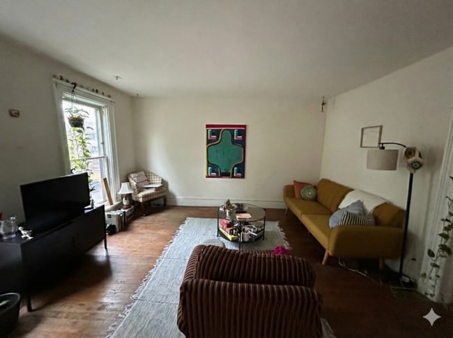 Building Photo - 129 E Gorham St Unit 3