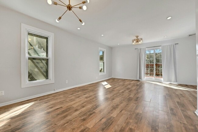 Photo - 30 Columbia Terrace