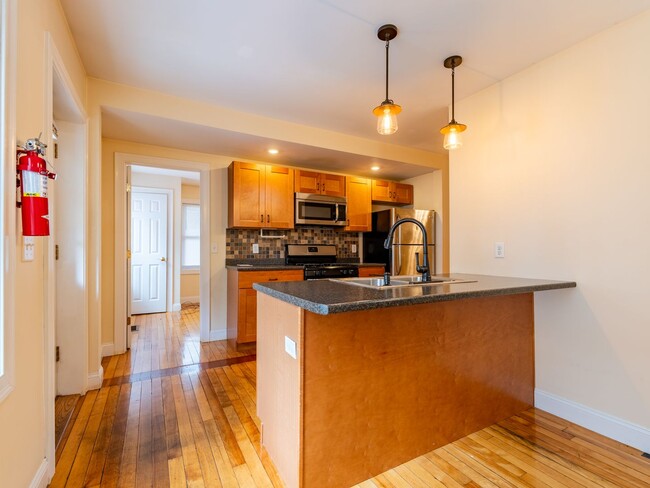 Photo - 40 Blodgett St Unidad APT 2